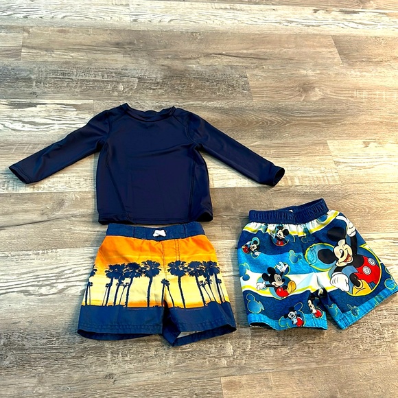 2T boys swim set - Picture 1 of 1